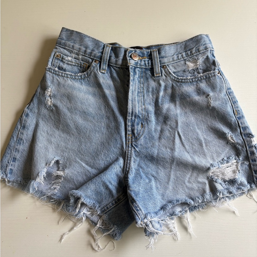 BDG Highwaisted short